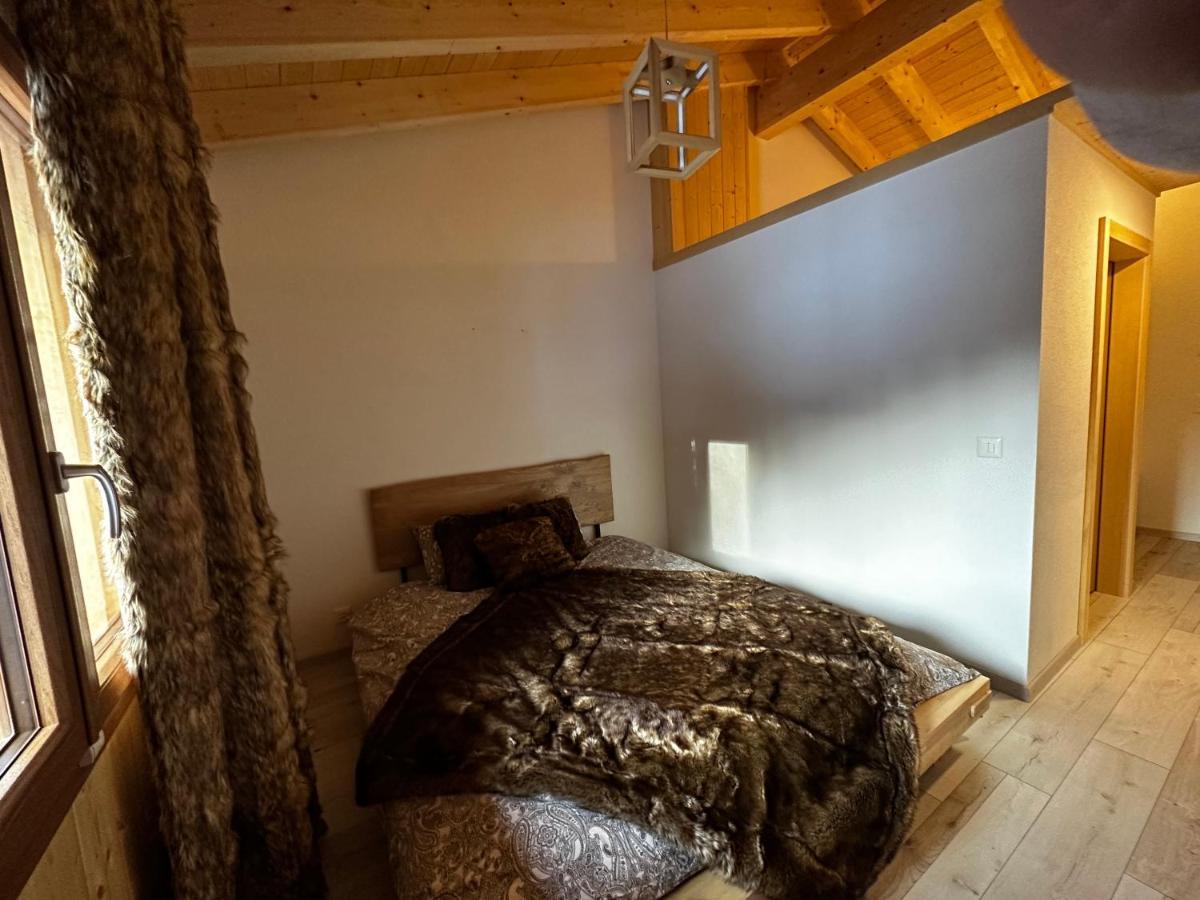 Chambres D'Hotes Les Louettes A Sapinhaut Canton Du Valais Saxon Buitenkant foto
