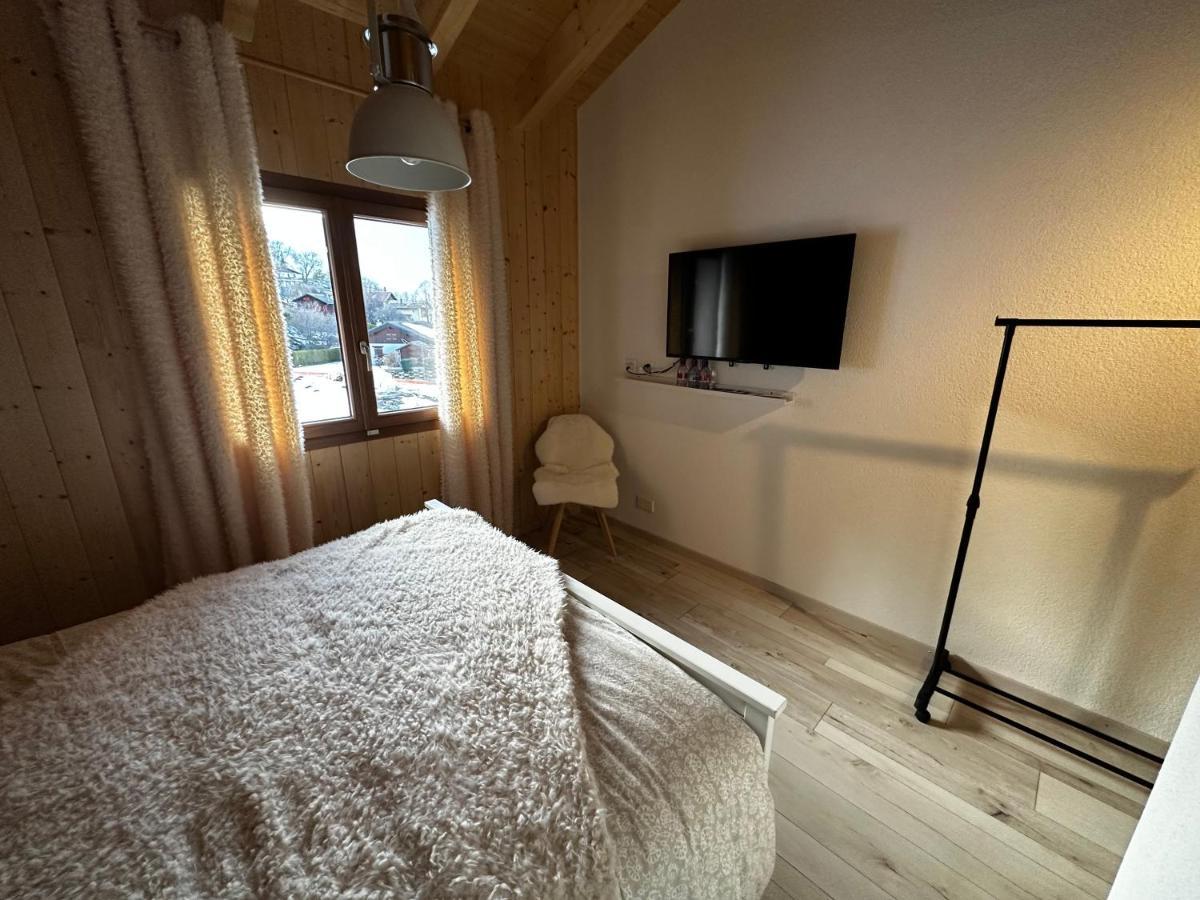 Chambres D'Hotes Les Louettes A Sapinhaut Canton Du Valais Saxon Buitenkant foto